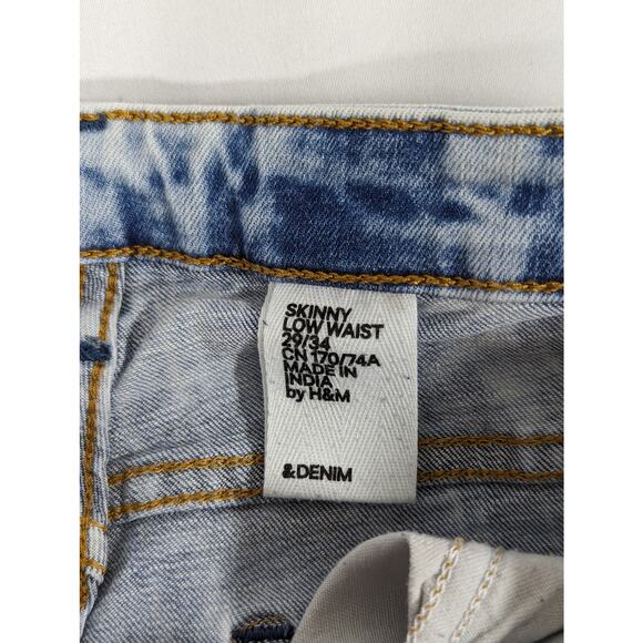 &Denim Women's Size 29/34 Skinny Low Waist Light Acid Wash Distressed Jeans - Picture 3 of 3